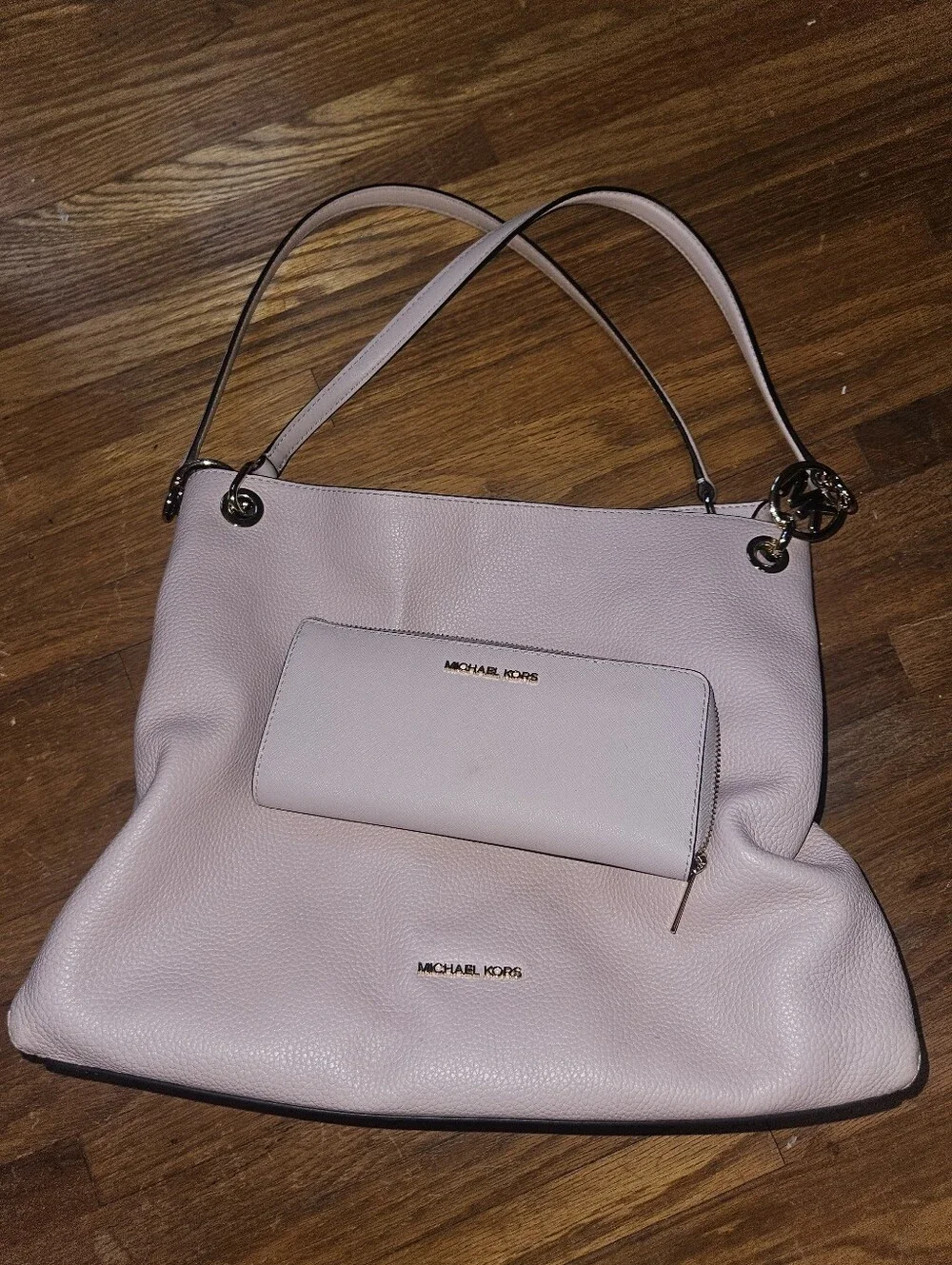 Michael Kors Pale Pink Leather Shoulder Bag with Matching Wallet
