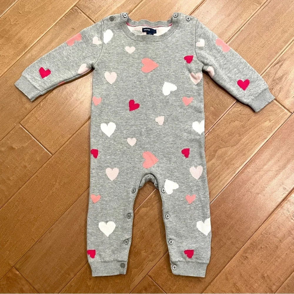 Baby Gap Knit Sweater Set One-Piece 12-18 months Grey Pink White Red Hearts