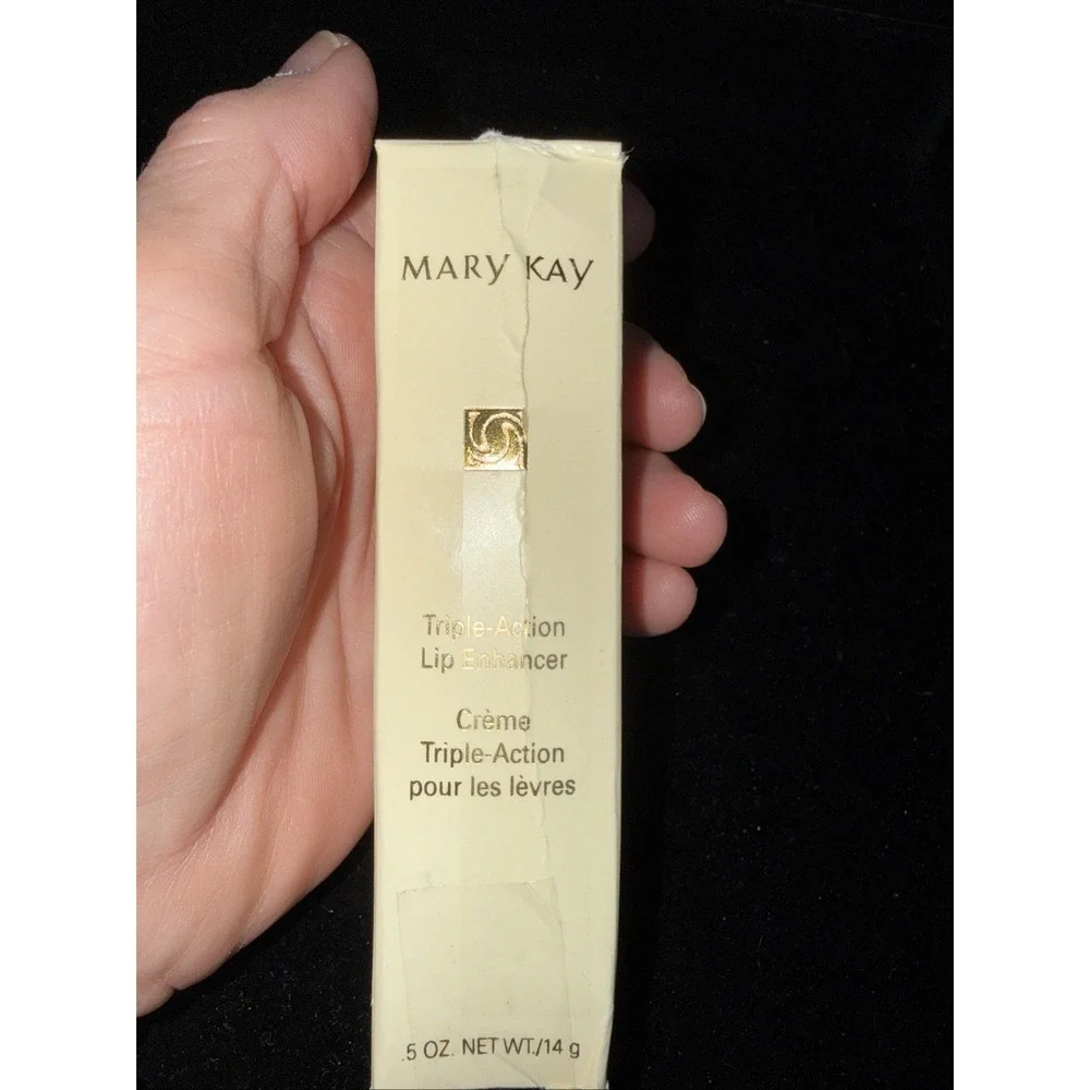 Mary Kay Triple Action Lip Enhancer Creme Full Size .5 oz NEW Discontinued. 5570