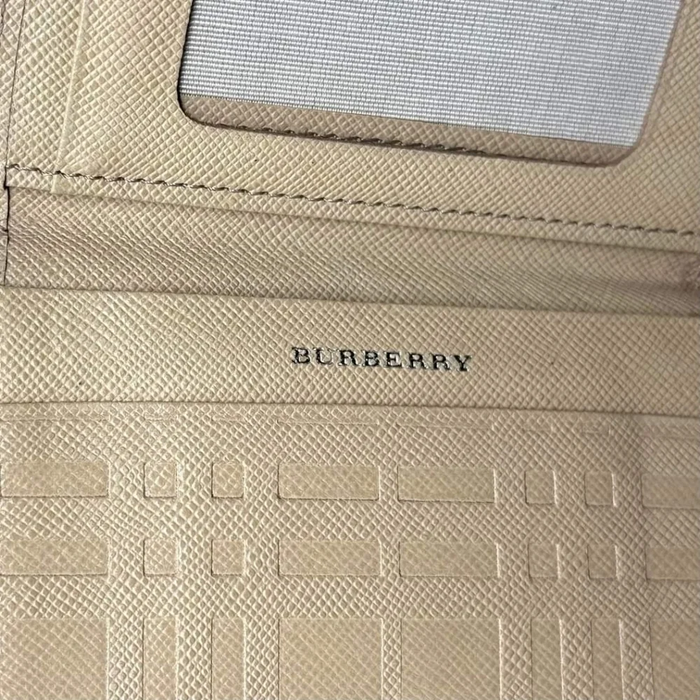 Burberry ▫️💠 cardholder