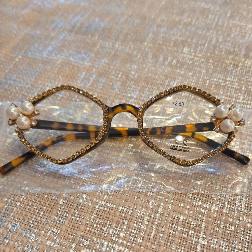 Tortoise  2.5 Bling Readers w/ Gold Crystals Pearl Accents  Lightweight