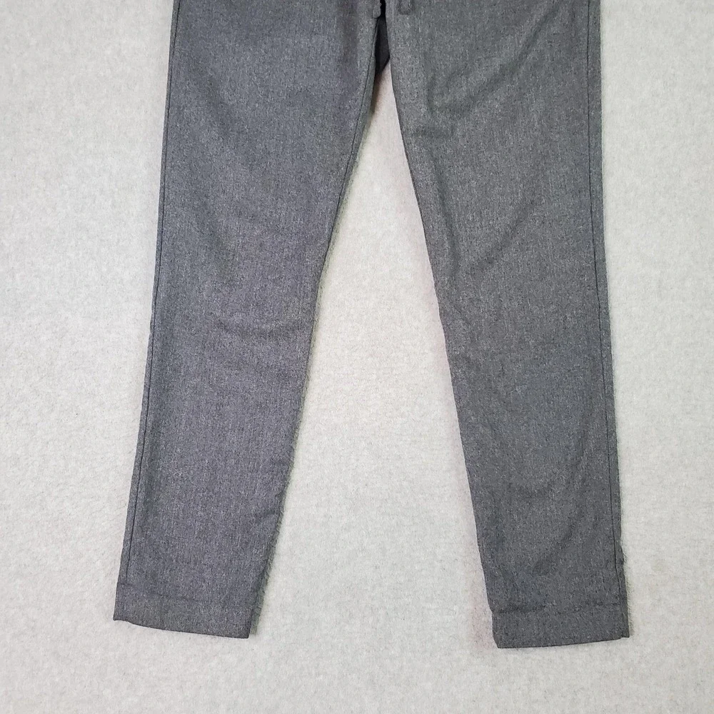 Banana Republic brand banana