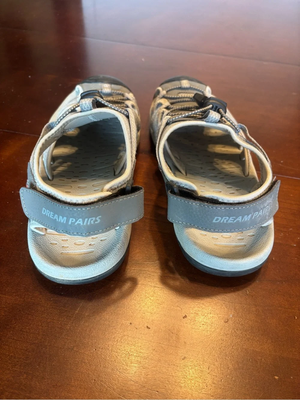 Dream Pairs lightweight breathable