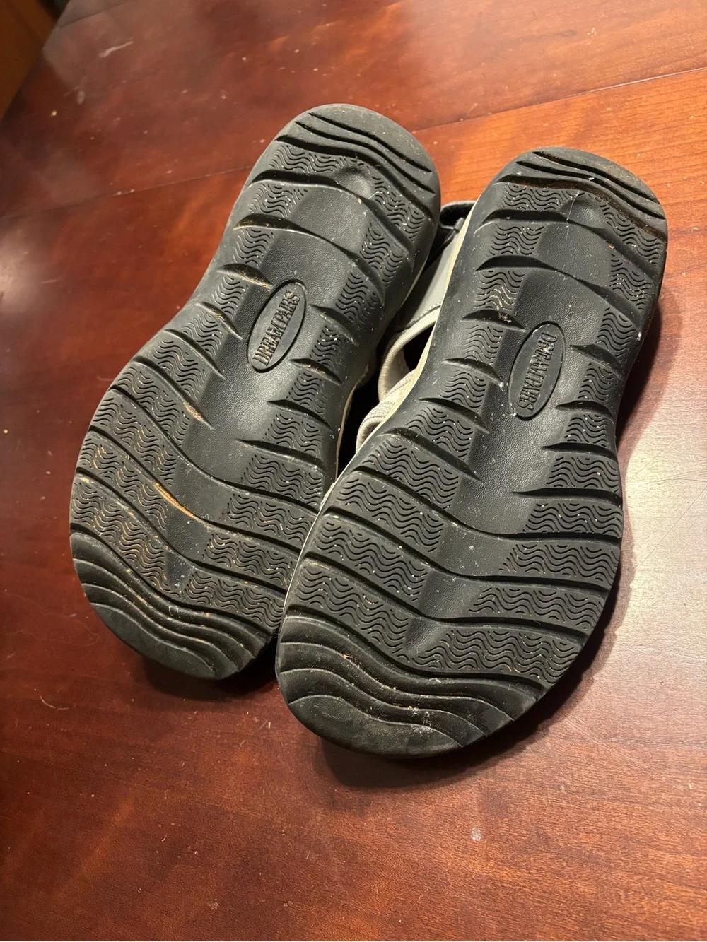Dream Pairs lightweight breathable