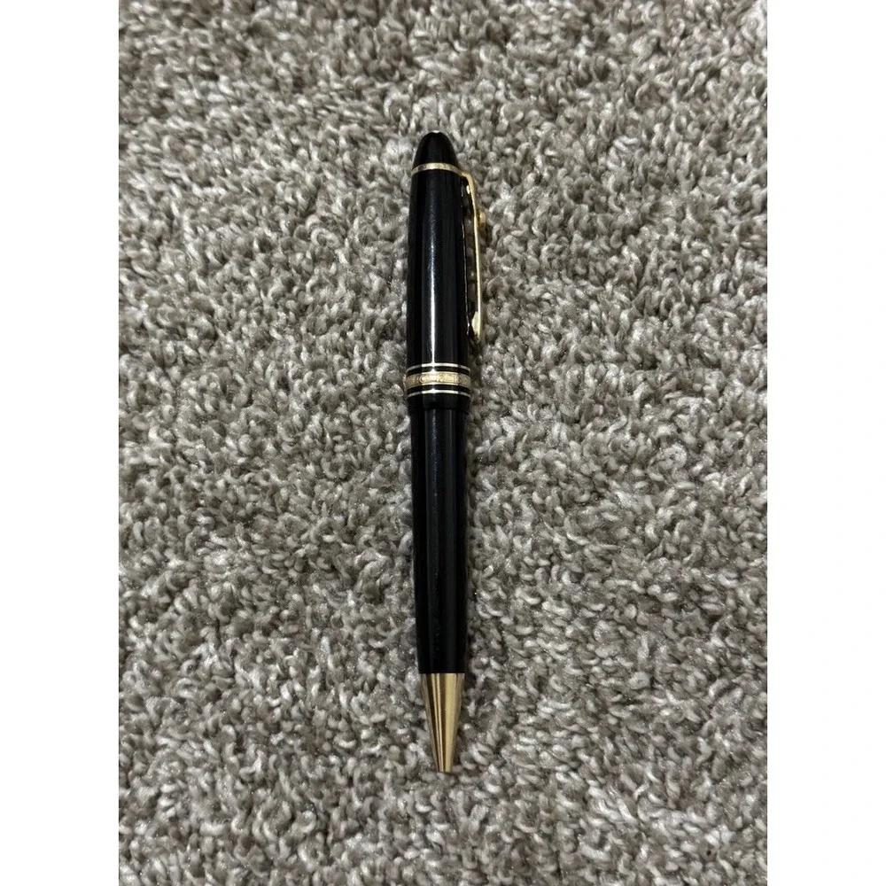 Montblanc please review