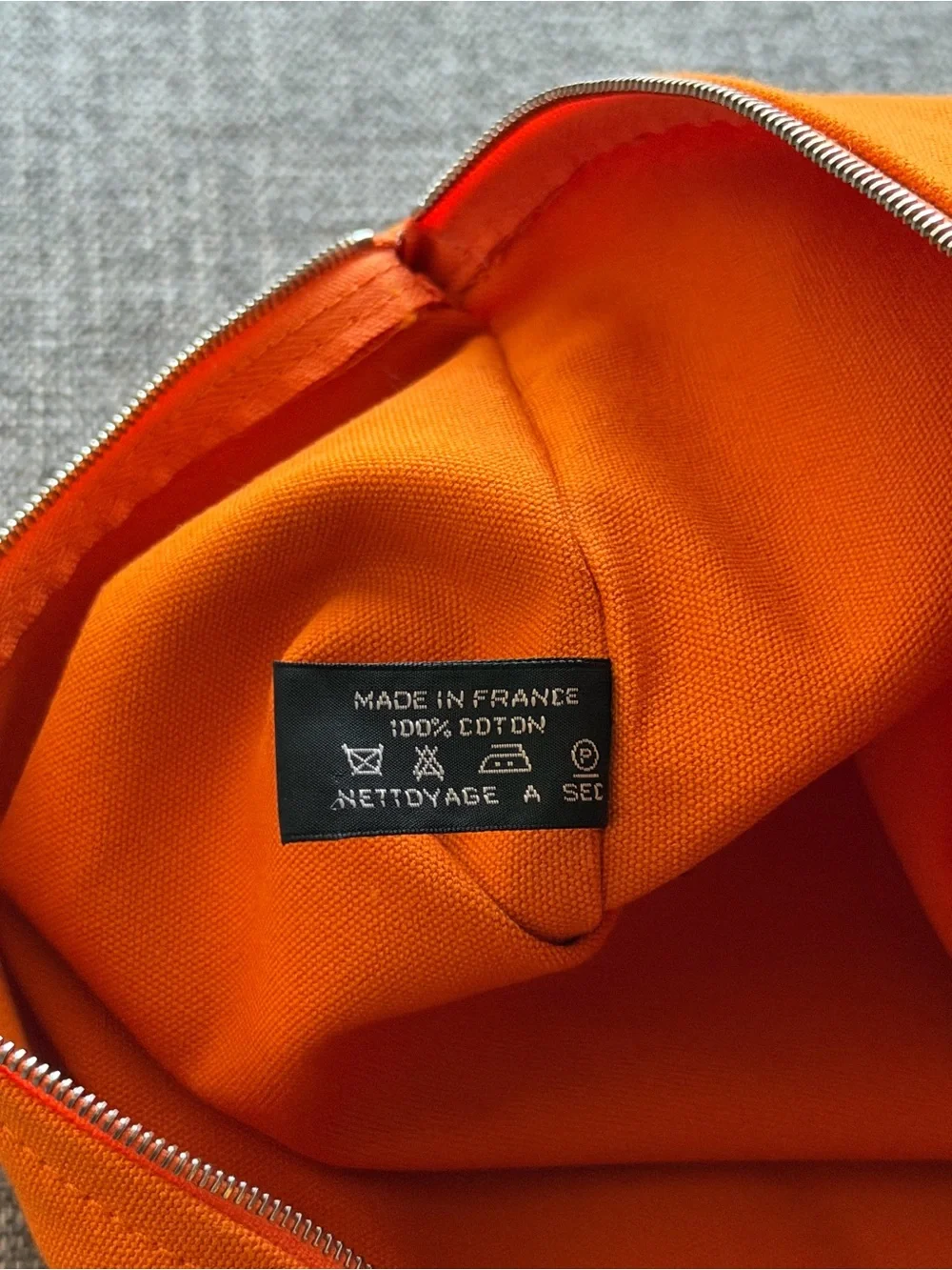 Hermes zipped box