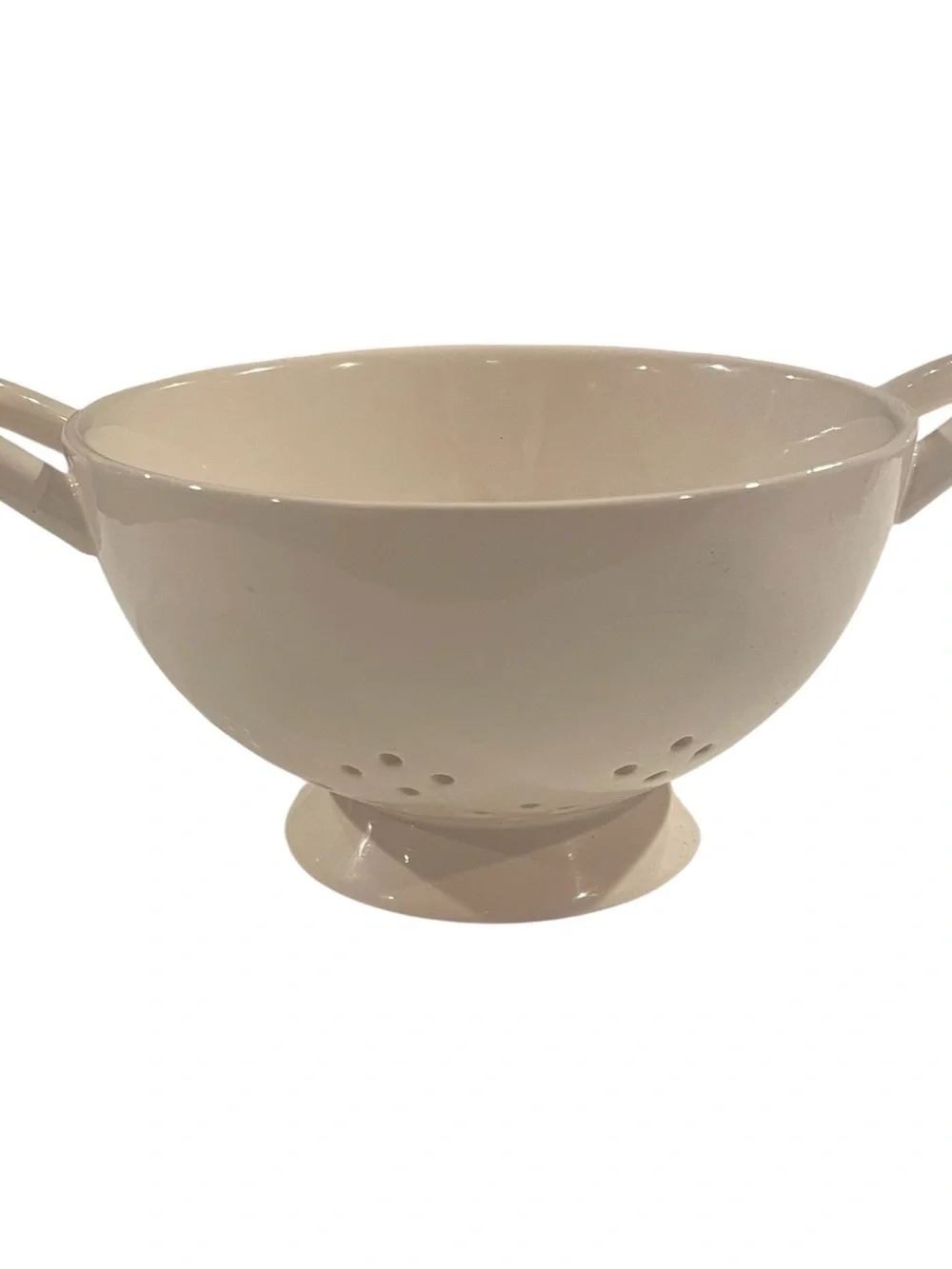 Rae Dunn ceramic colander