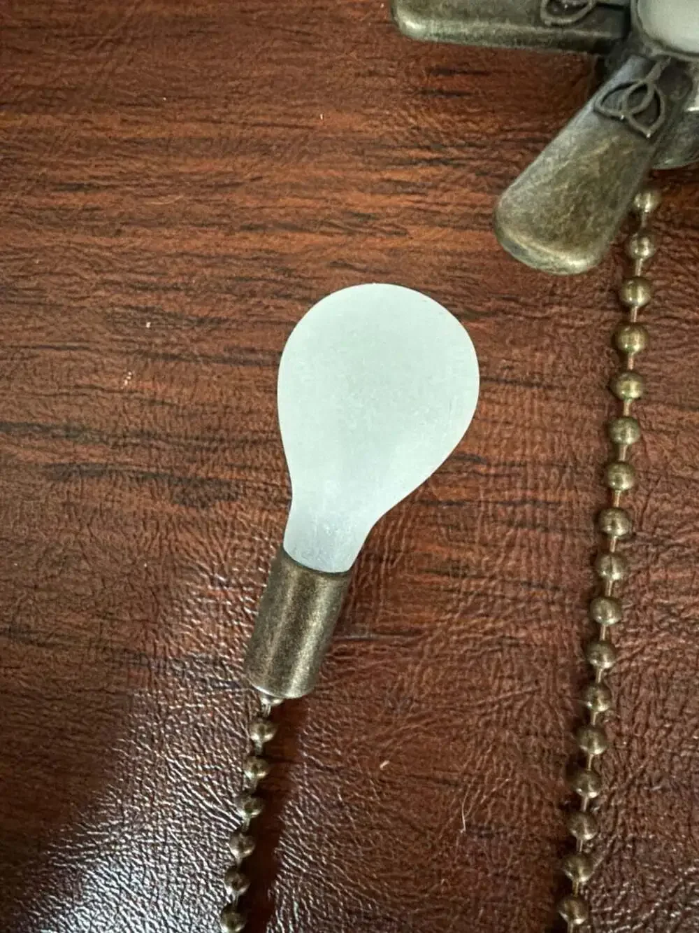 Aisilan ceiling fan