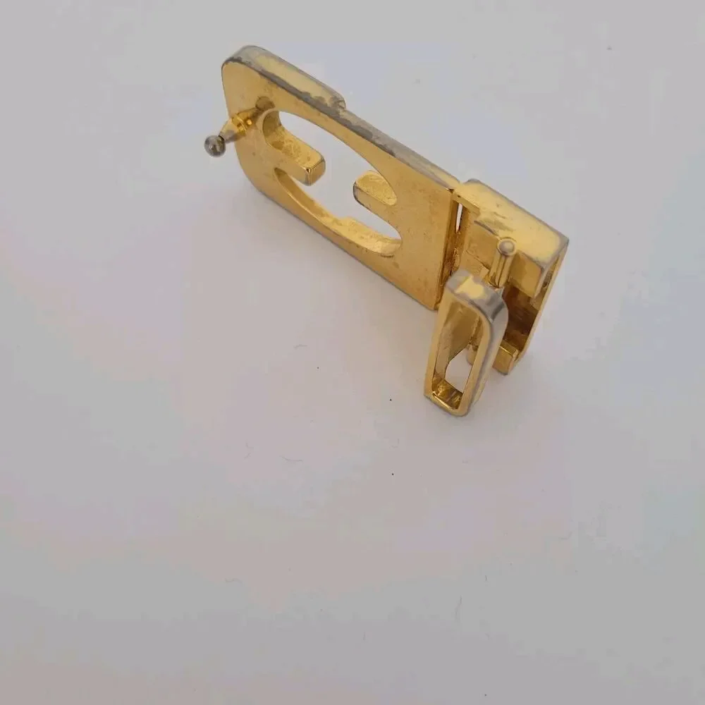 Gucci buckle belt