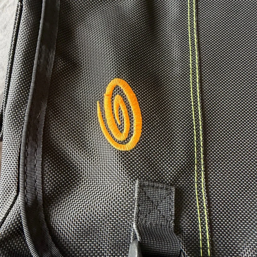 Timbuk2 authentic classic