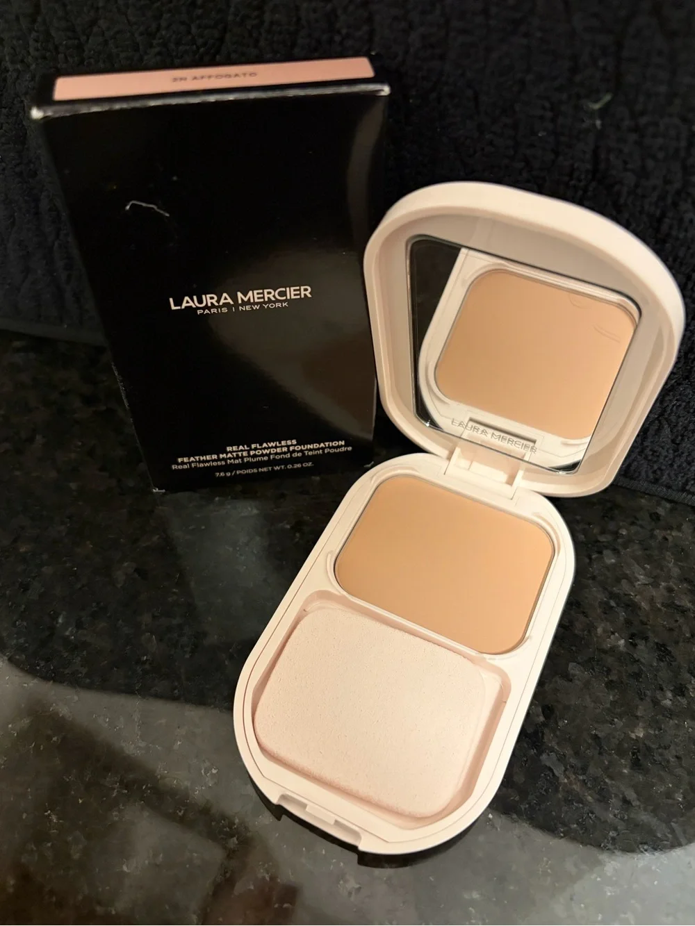 laura mercier laura mercier