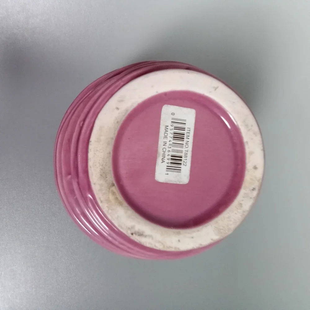 N/A vibrant pink