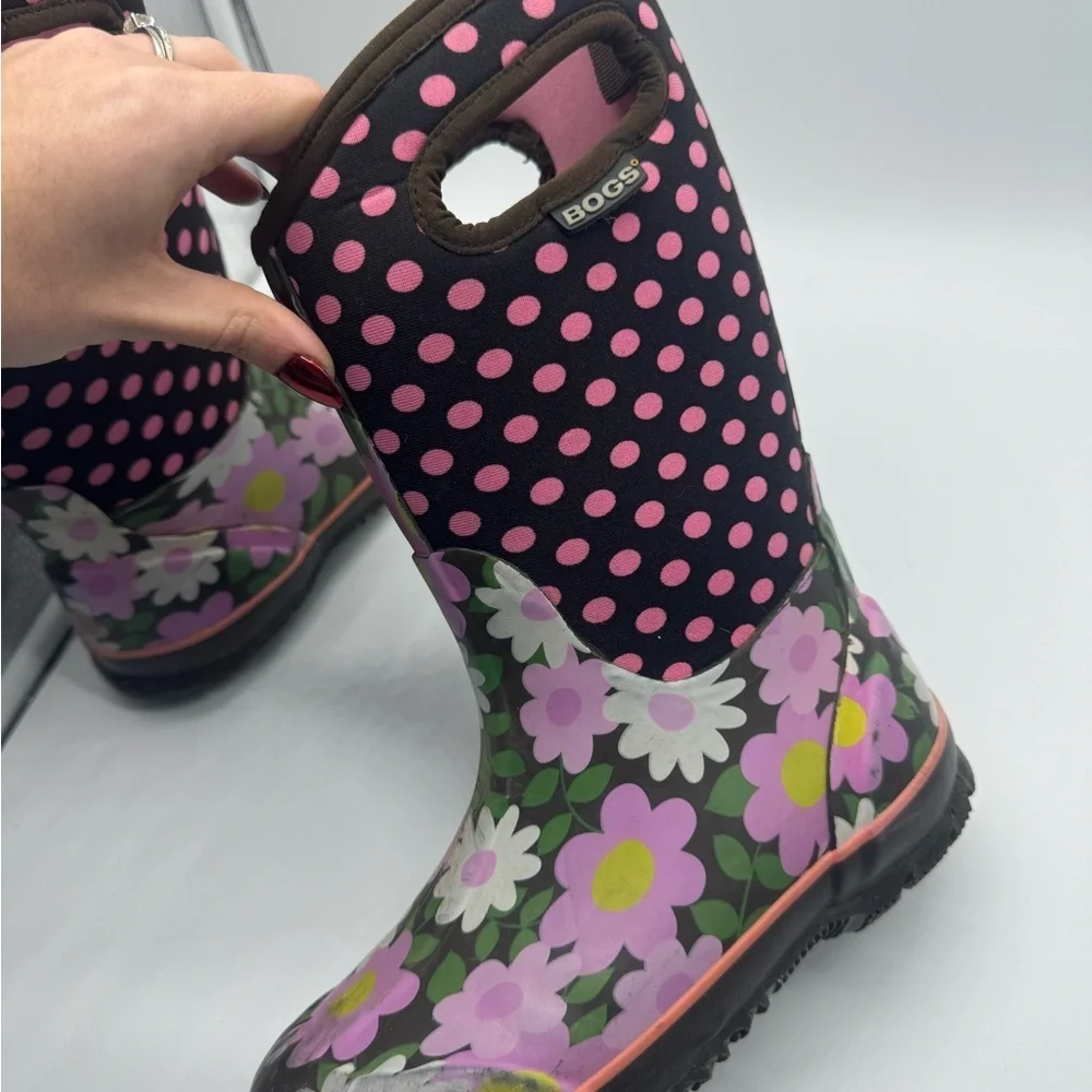 Bogs Girls Classic‎ Flowers Dots Pink Insulated Snow Winter Boots Size 3