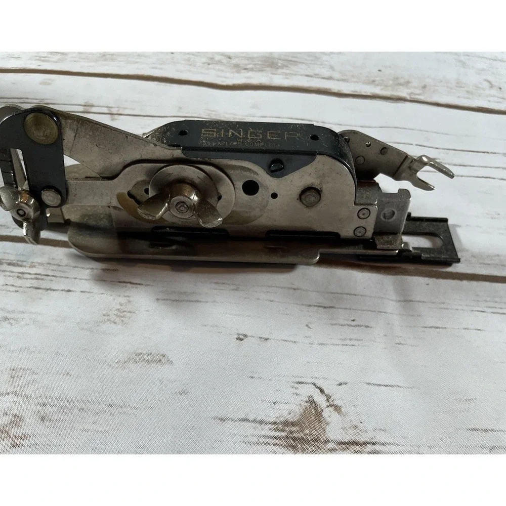 Singer buttonhole attachment