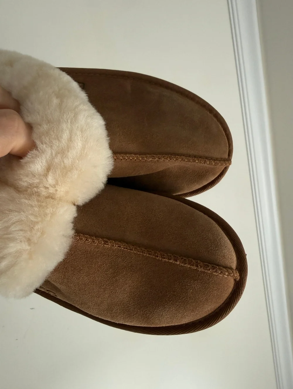 UGG cozy women