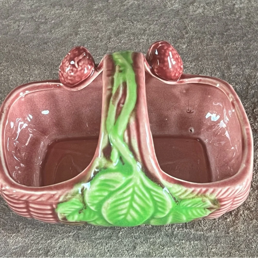 Unique Majolica Pink pottery woven basket w Strawberries