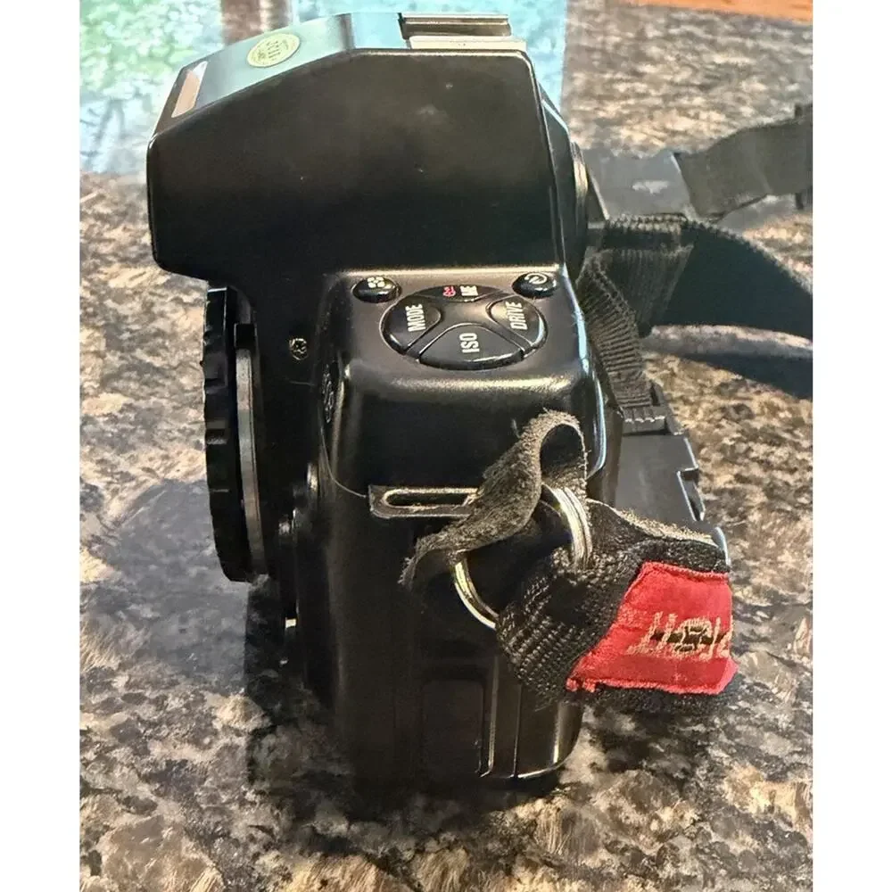 Nikon good preowned