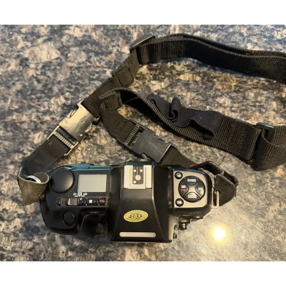 Nikon good preowned