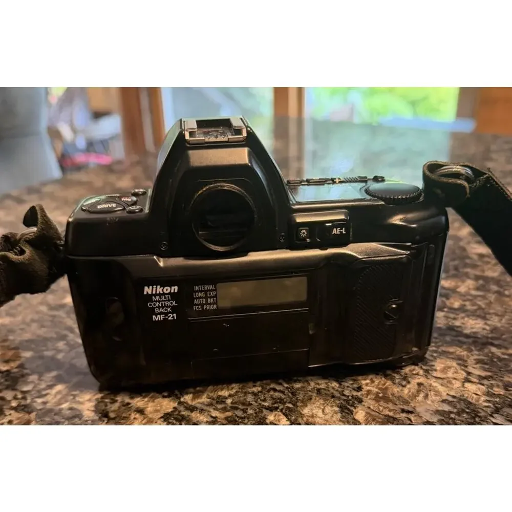 Nikon good preowned