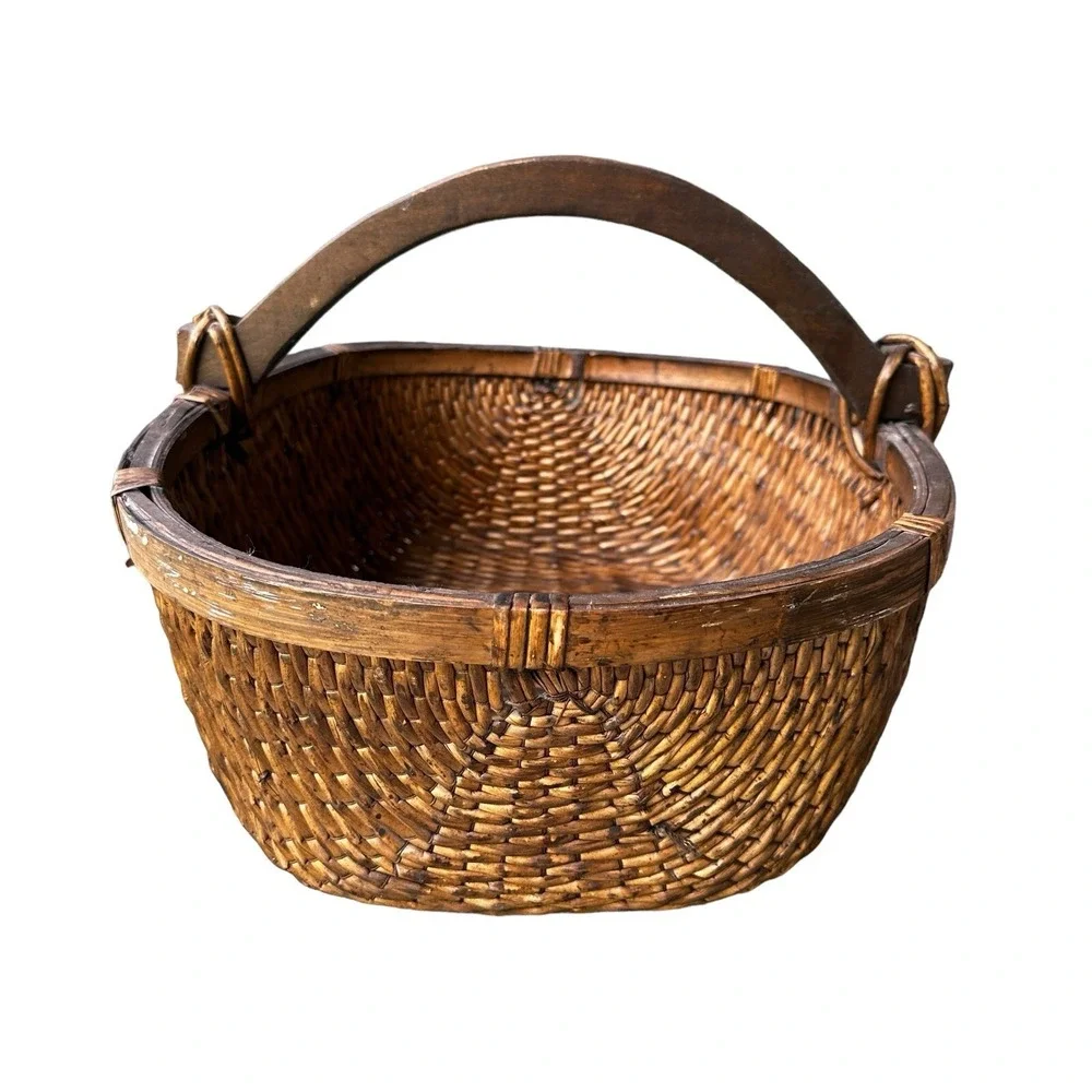 Artisan Crafted in China period craftsmanship