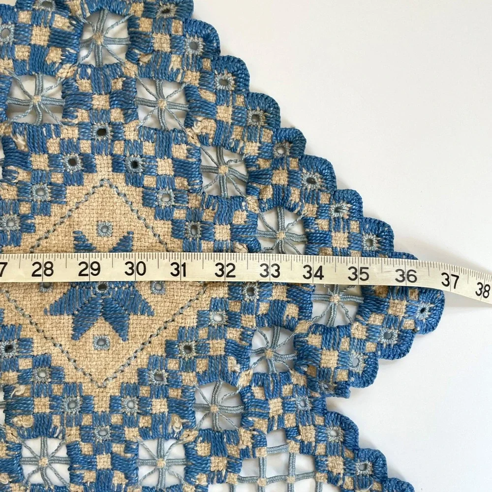 N/A intricate openwork