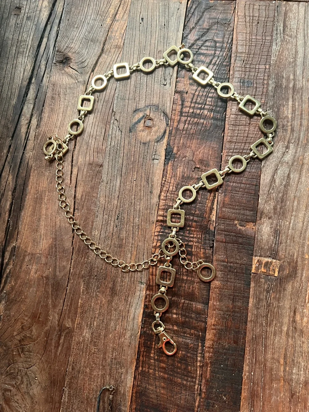 Gold-Tone Geometric Link belt