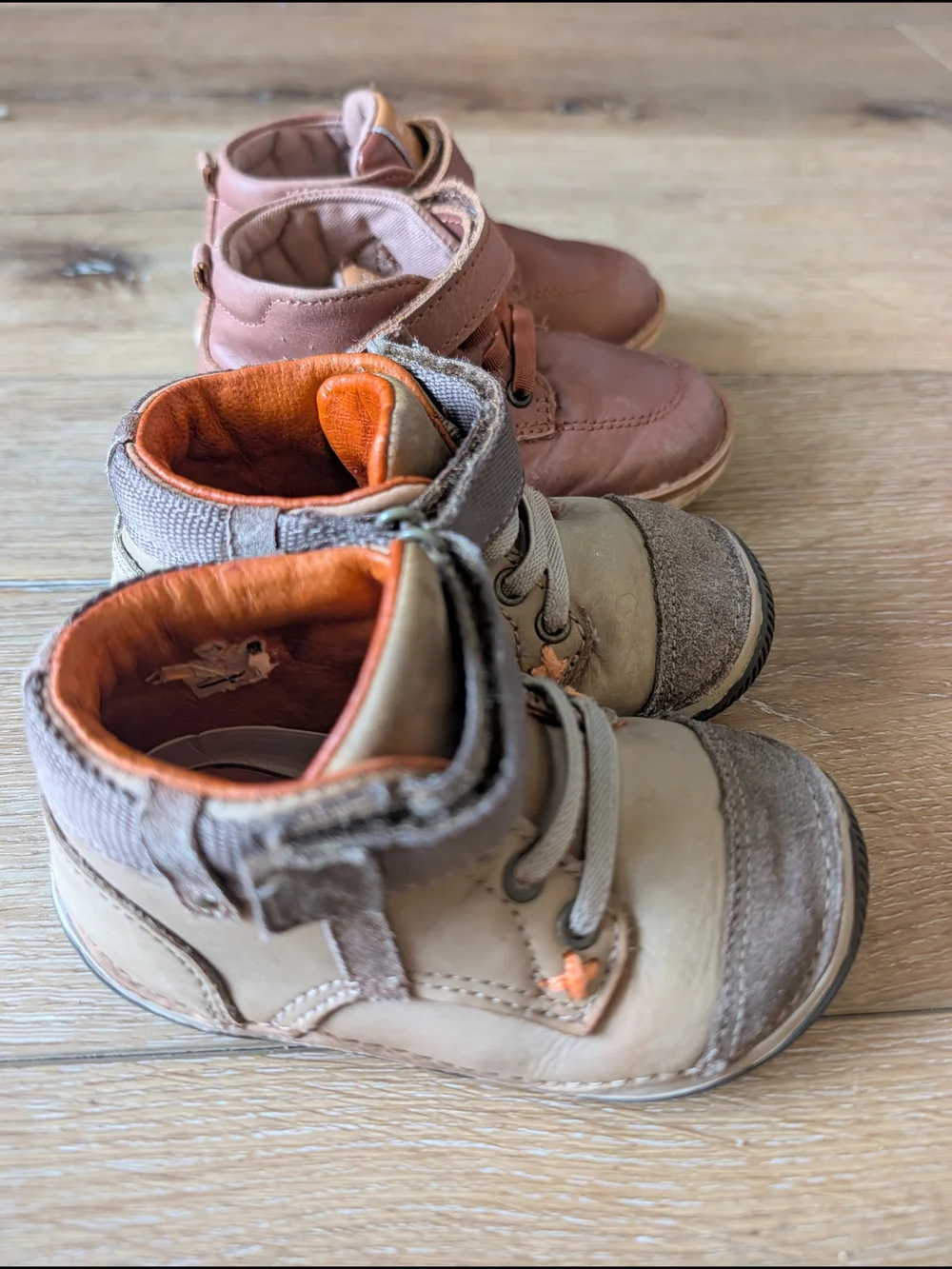 Stride Rite soft leather