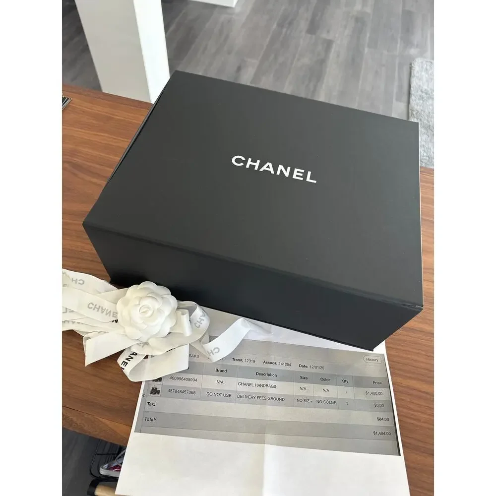 CHANEL nwt traveling