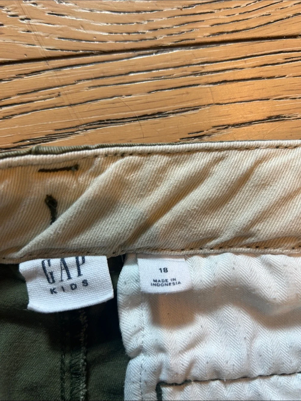 GAP olive green