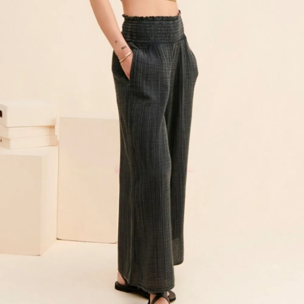Old Navy black textured