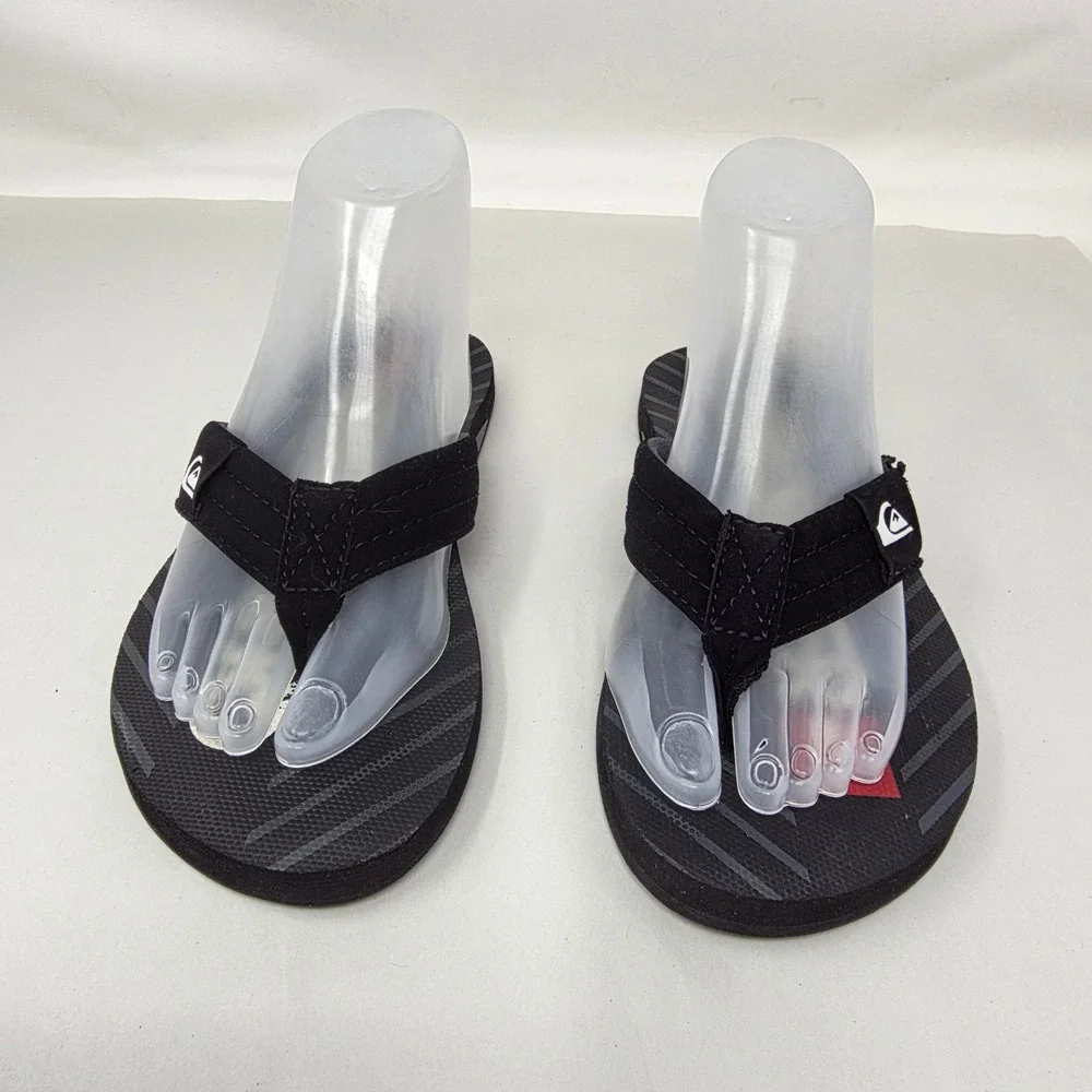 Quiksilver ships from