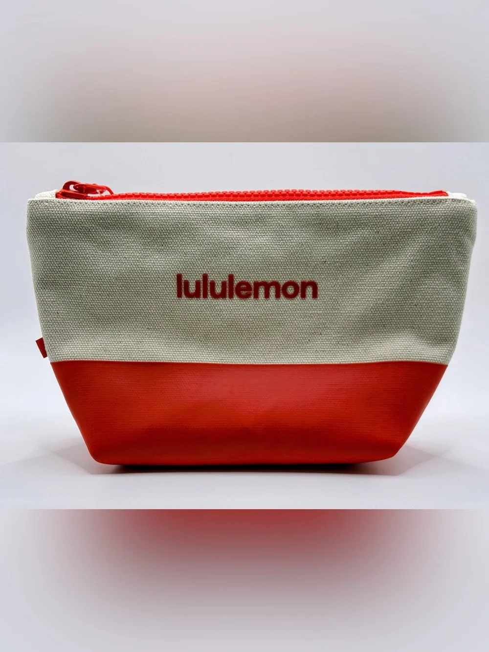 lululemon athletica small canvas