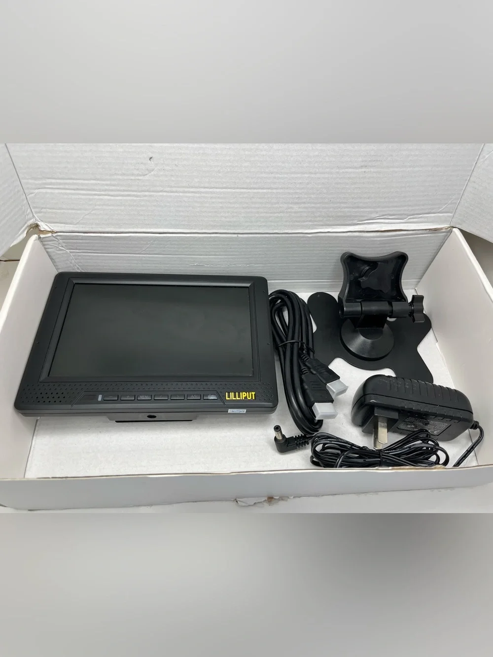 Lilliput portable monitor