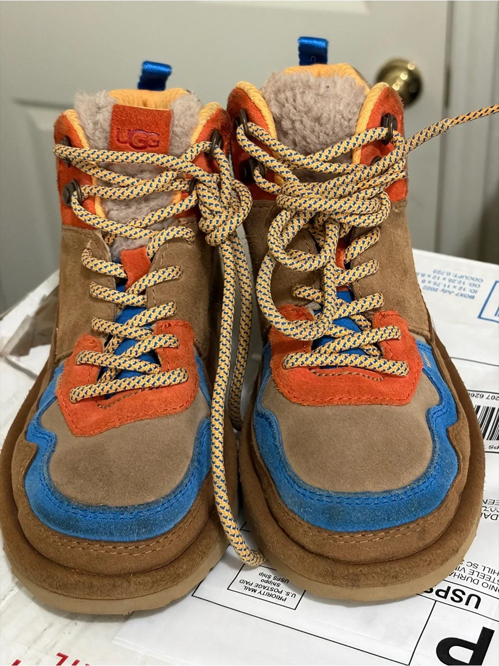 UGG comfort pre hooks