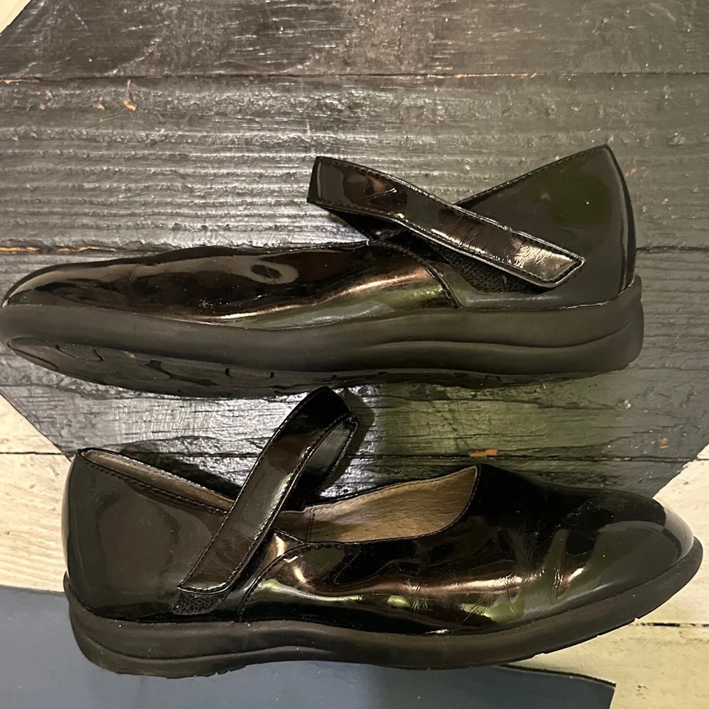 Jumping Jacks Black Patent Dress Shoes
