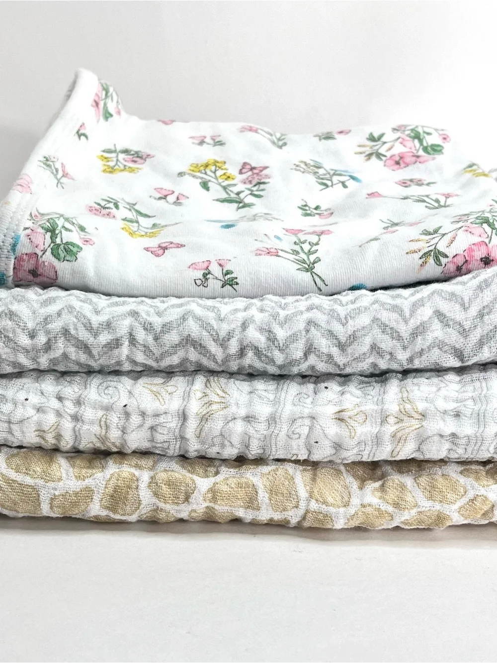 4 Pc Baby Muslin Swaddle Blanket Lot Carter’s Floral Cotton Neutral OS