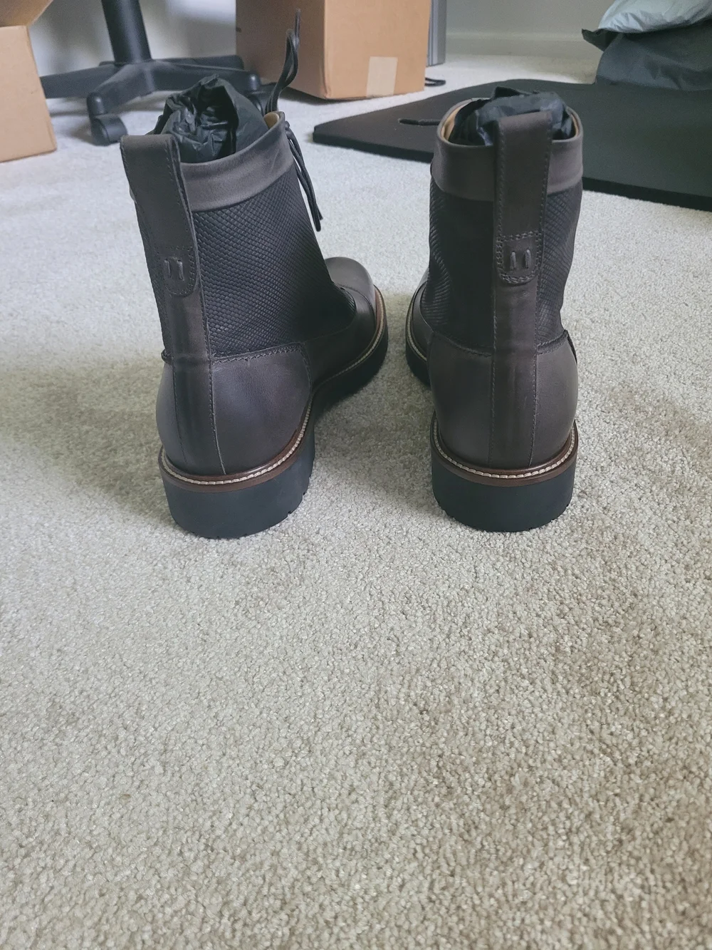 N/A gray leather