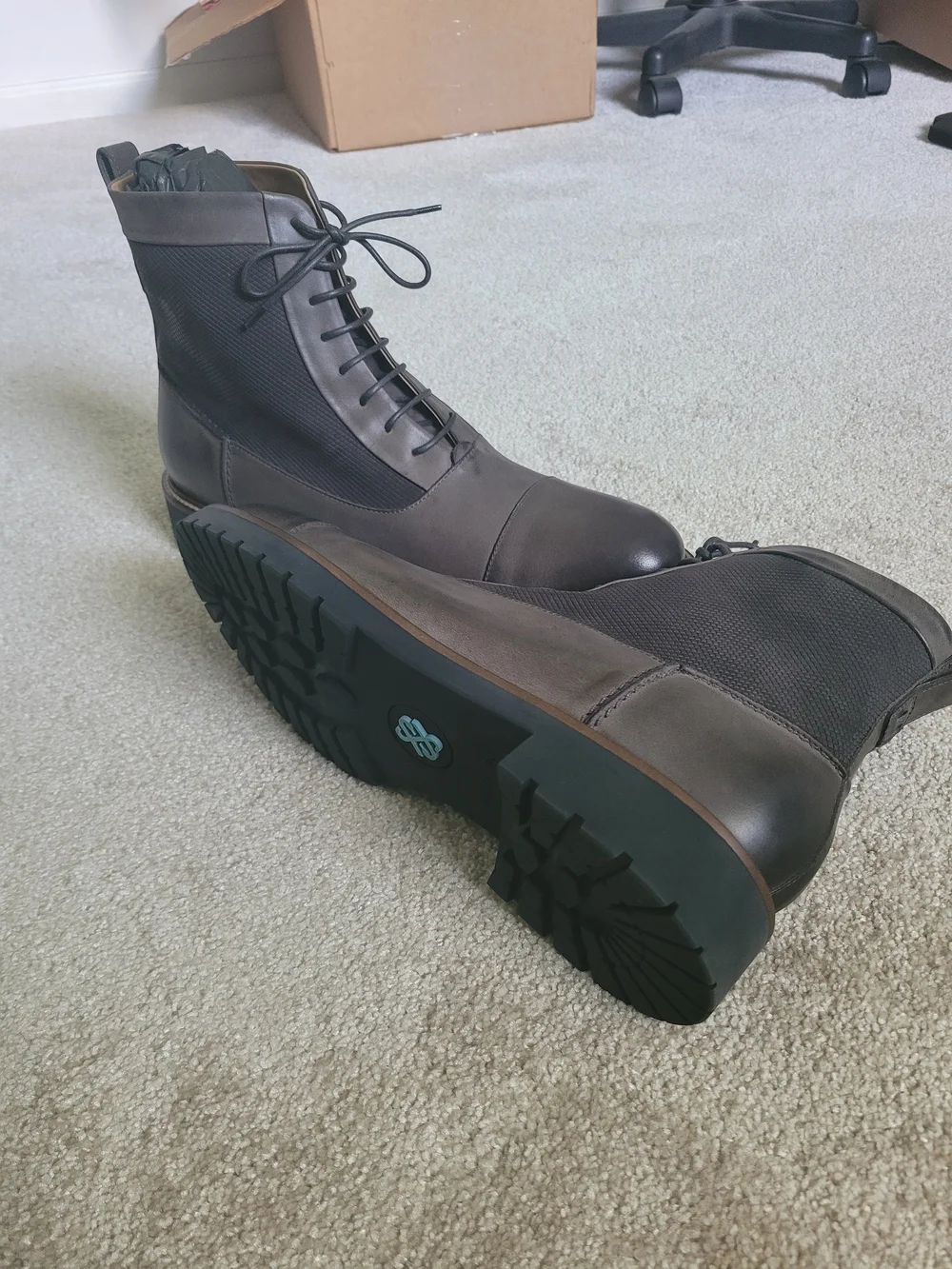 N/A gray leather