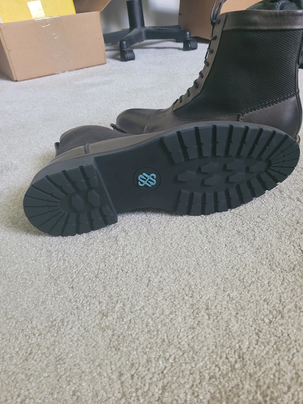 N/A gray leather