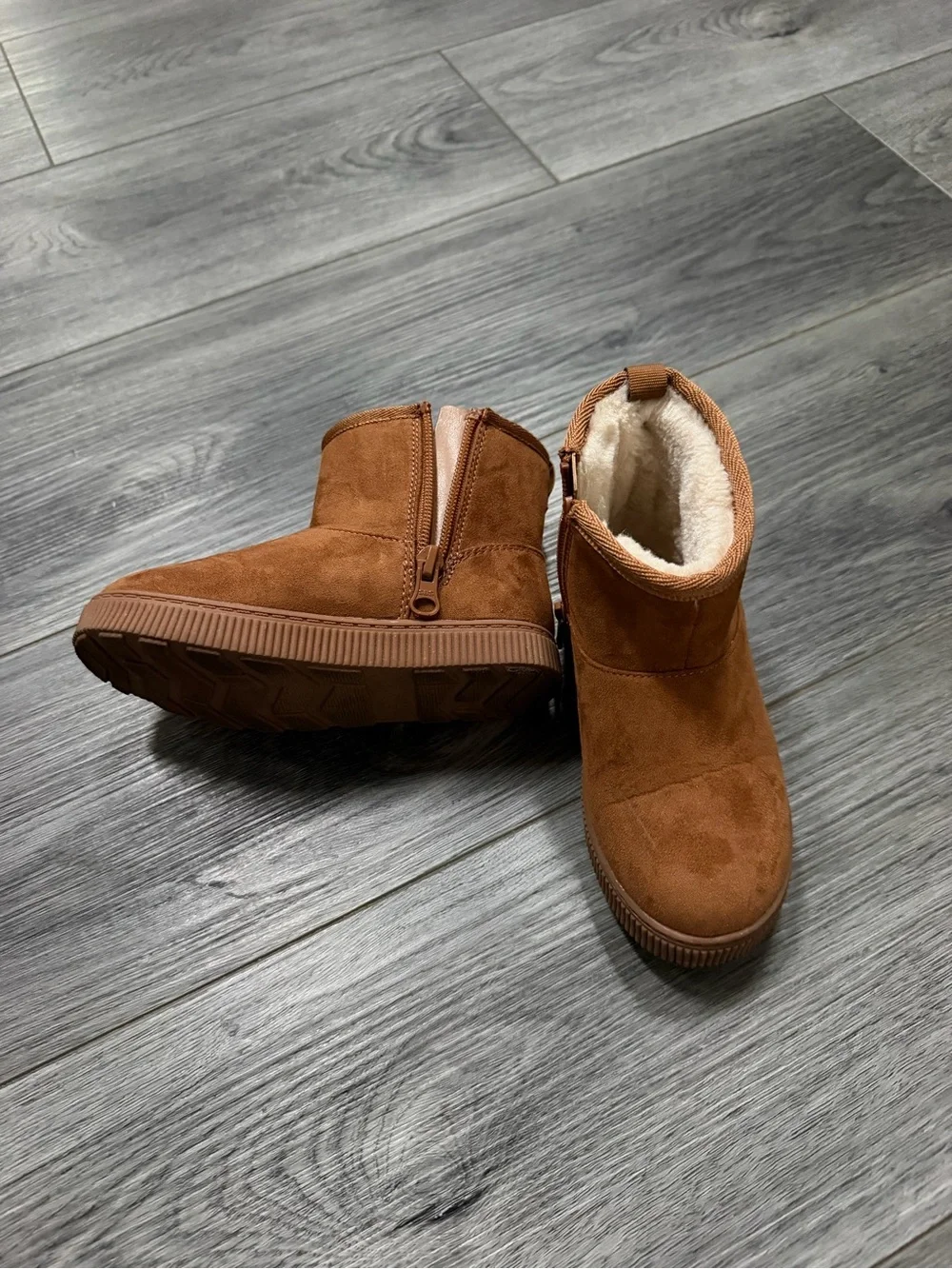 Cat & Jack soft faux