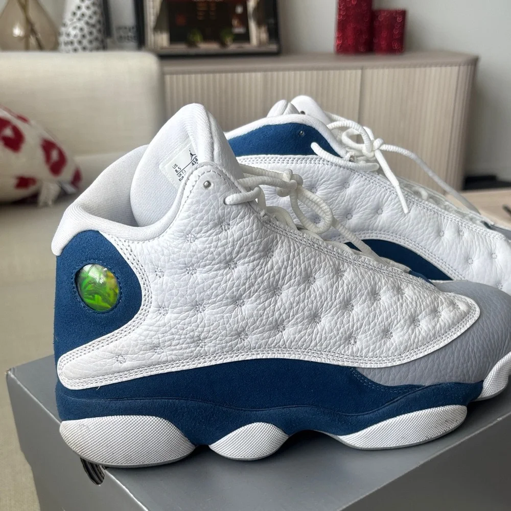 Jordan textured midsole but