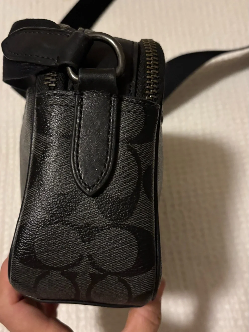 Coach men’s messenger