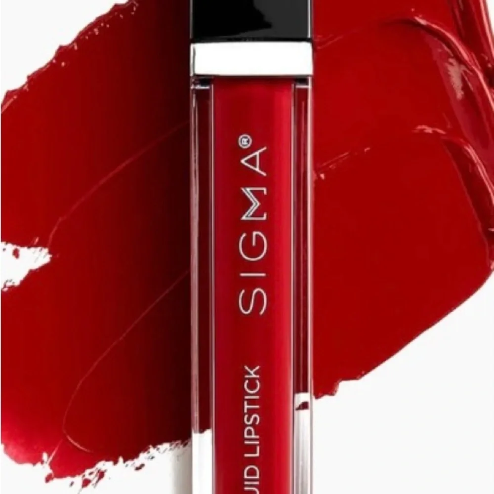 Travel size Sigma liquid lipstick 💄 in the color Venom (red)