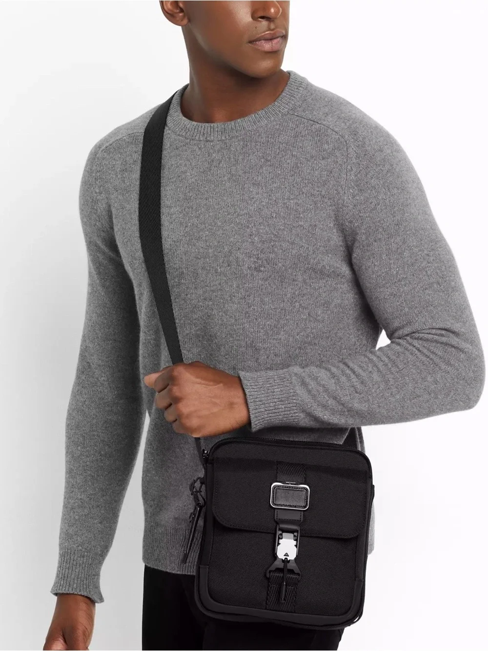 Tumi alpha bravo