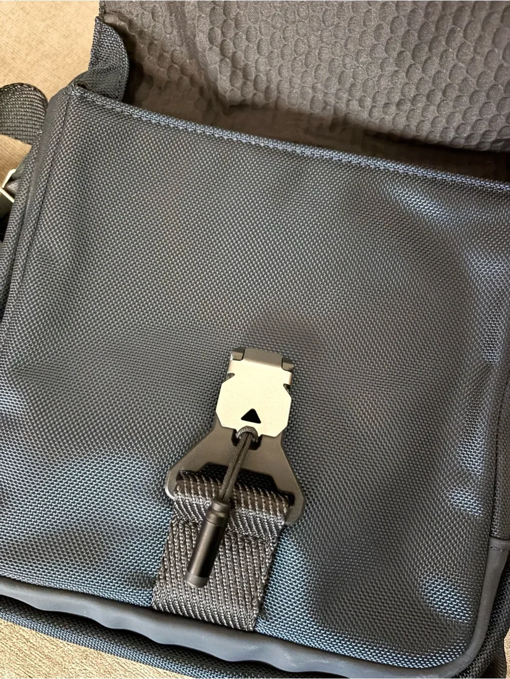 Tumi alpha bravo