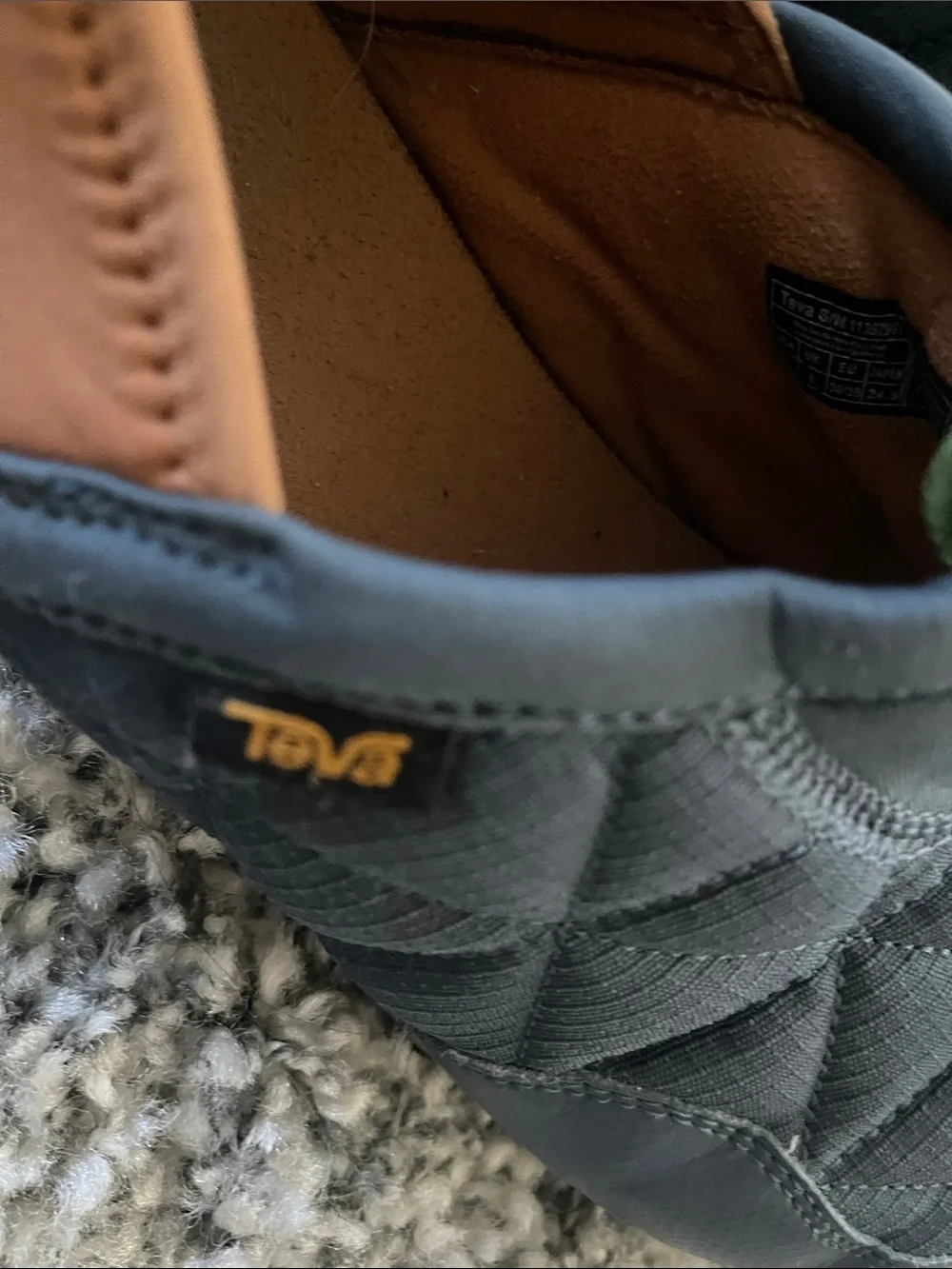 Teva easy slip