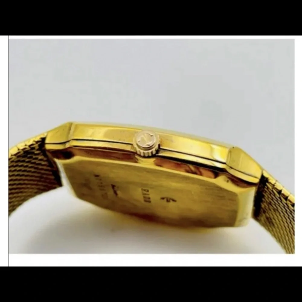 Rado gorgeous gold