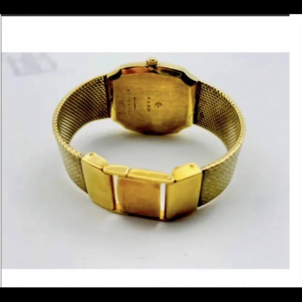 Rado gorgeous gold