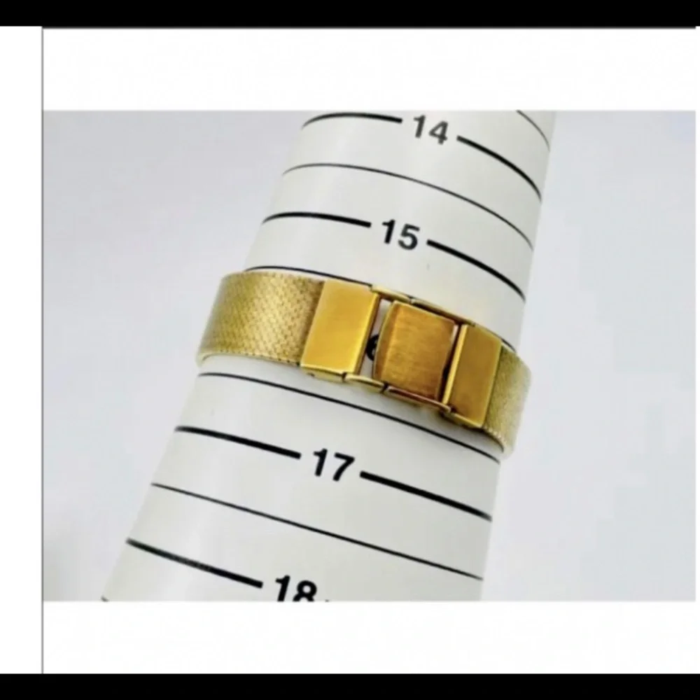 Rado gorgeous gold