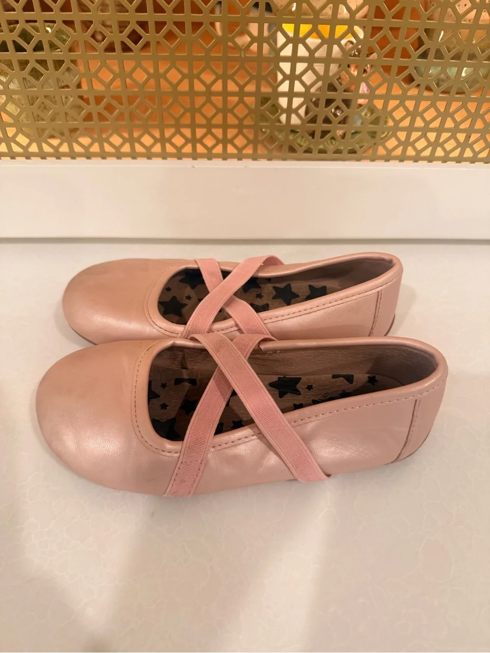 Livie & Luca Pink Leather Ballet Flats with Crisscross Straps! GUC! Size 12T